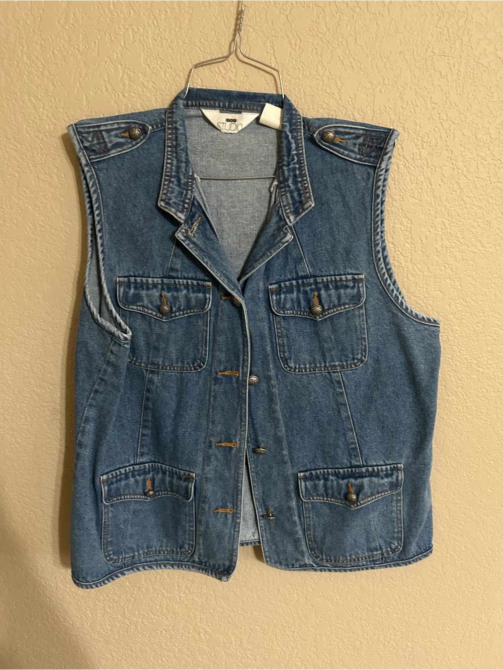 Sleeveless Denim Utility Vest - Blue